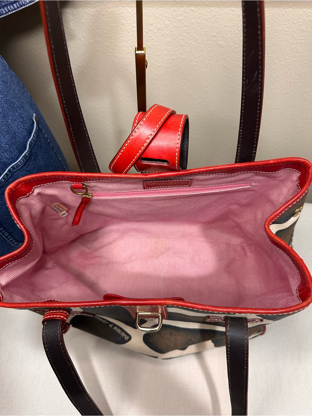 Dooney & Bourke Red-Trim Giraffe Print Canvas Tote Vintage - Picture 5 of 16